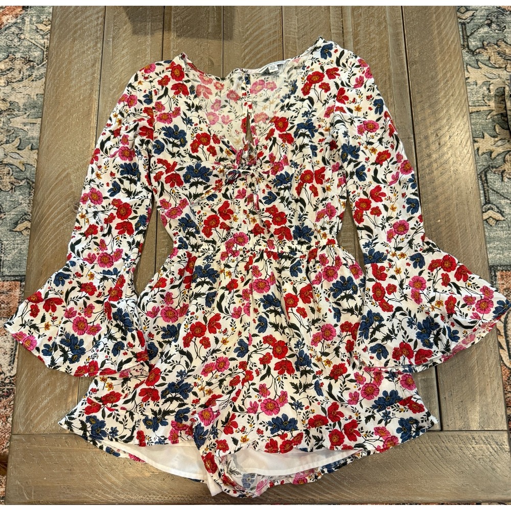 American Eagle Women's Floral Bell Sleeve Romper –‎ Long Sleeve Sz XS